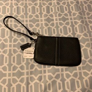 BRAND NEW Coach Leather Wristlet
